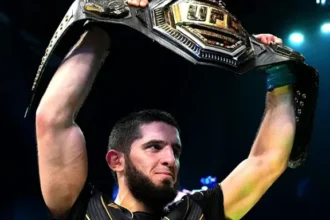 Islam Makhachev Fires a Friendly Jab at Daniel Cormier with Four Words, And the MMA World Can’t Stop Laughing