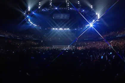RAW in Milwaukee: Legends, Contracts & Rising Fire, The Road to Wrestlepalooza Heats Up