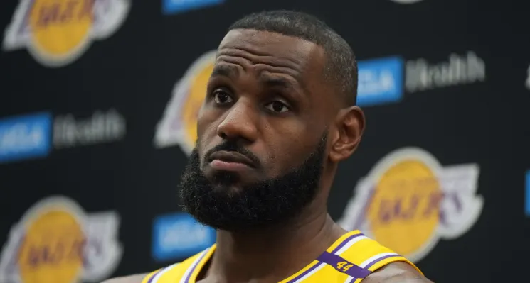 How LeBron James Reinvents His Role for the Lakers’ 2025-26 Push
