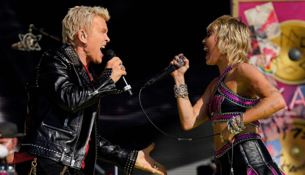 Star-Studded Lineup! Celebrity Birthdays Nov 30 - Dec 6: From Ben Stiller to Kaley Cuoco