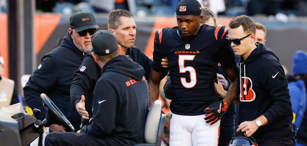 NFL Week 12 Shockwaves: Aaron Rodgers’ Injury & Tee Higgins Carted Off with Concussion